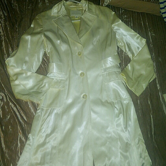 Banana Republic Jackets & Blazers - 1 DAY SALE vintage banana republic satin trench